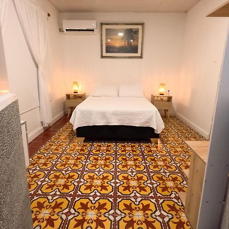 Puesta Del Sol Guest House ซานอันเดรส ภายนอก รูปภาพ