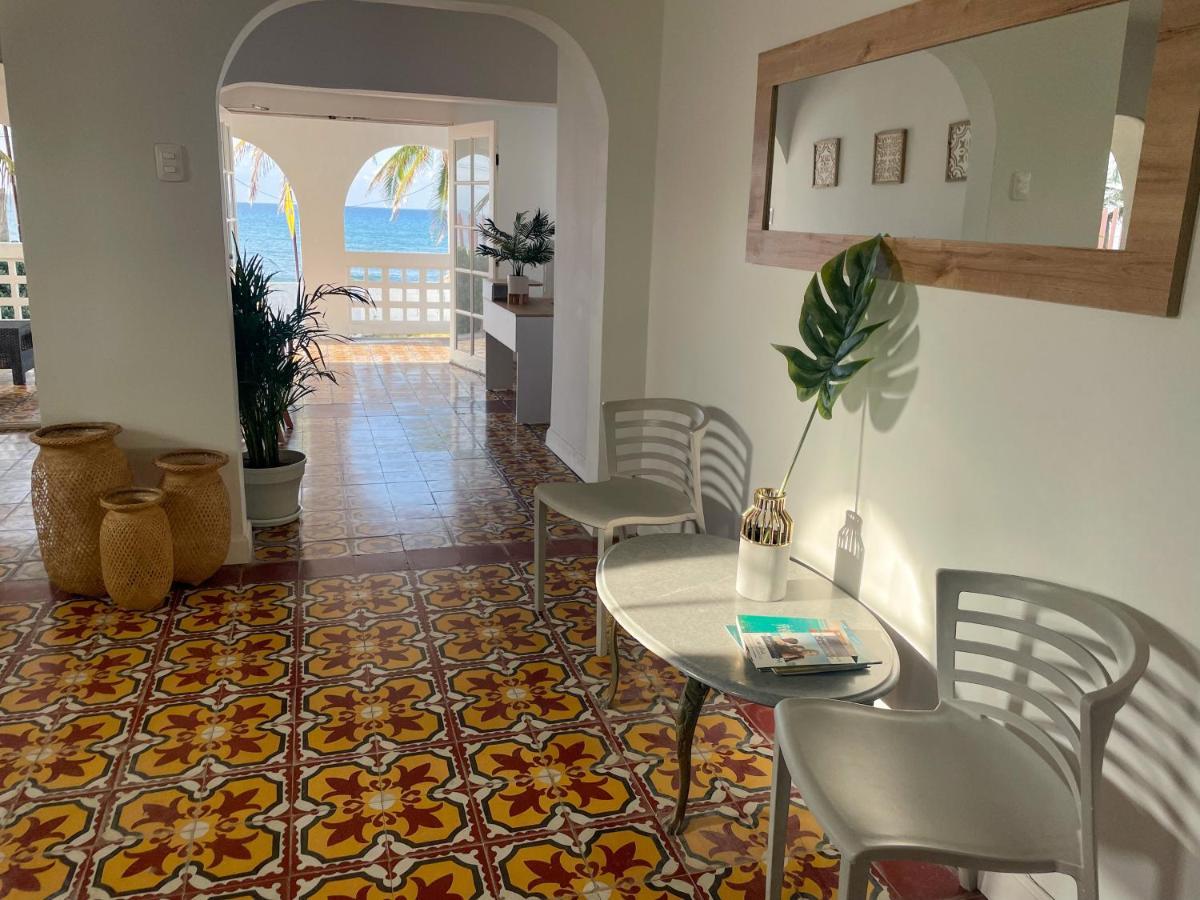 Puesta Del Sol Guest House ซานอันเดรส ภายนอก รูปภาพ