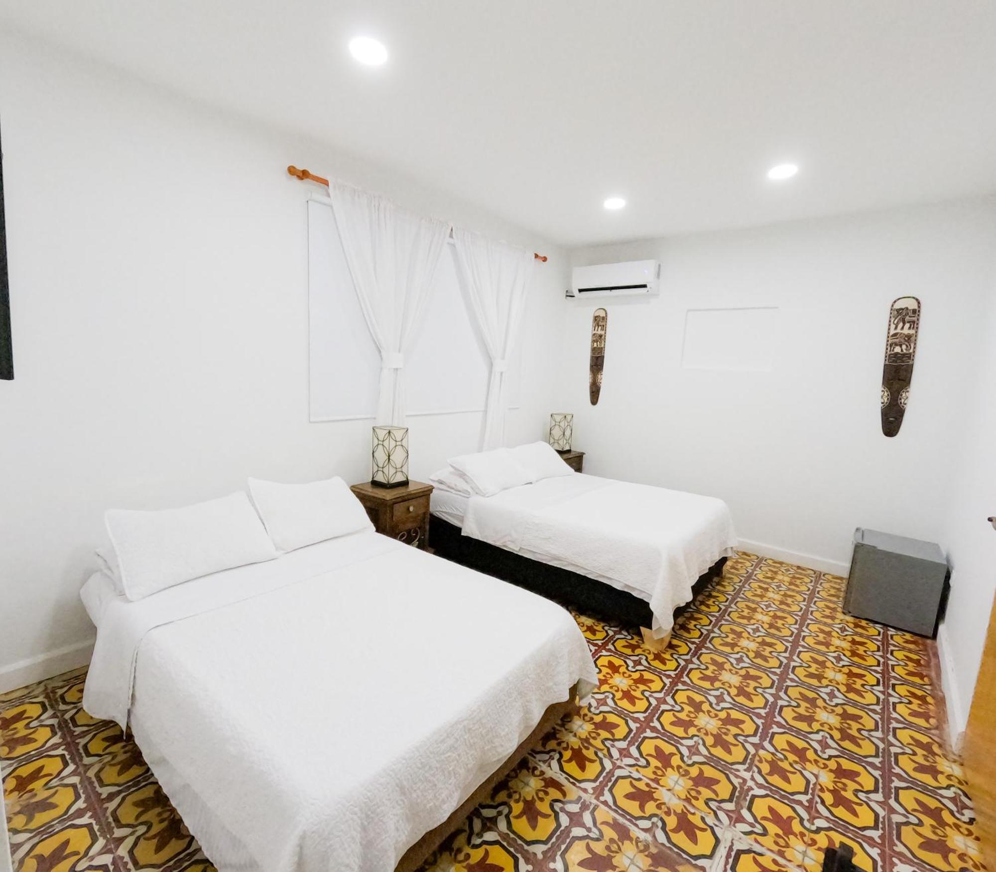 Puesta Del Sol Guest House ซานอันเดรส ภายนอก รูปภาพ