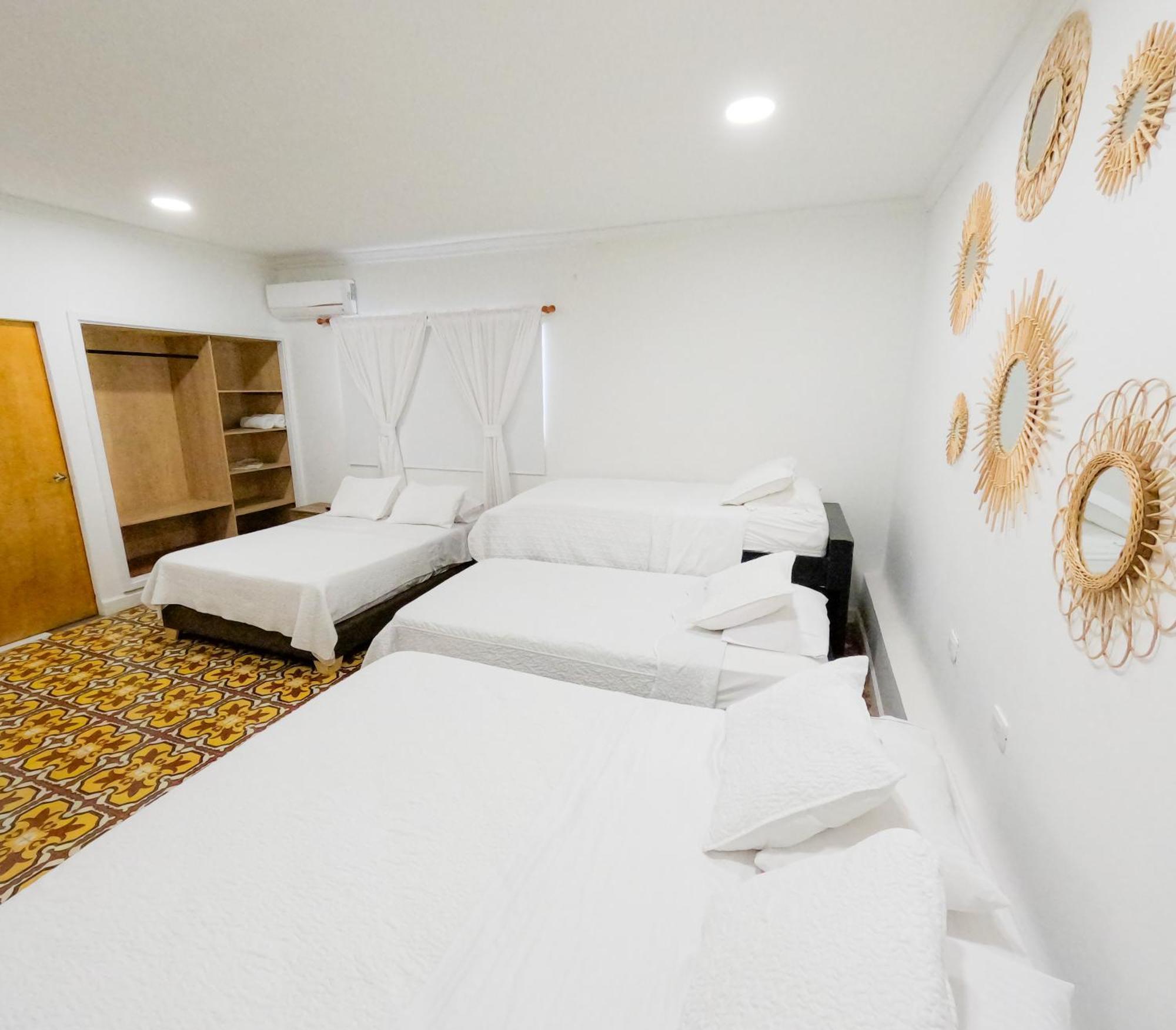 Puesta Del Sol Guest House ซานอันเดรส ภายนอก รูปภาพ