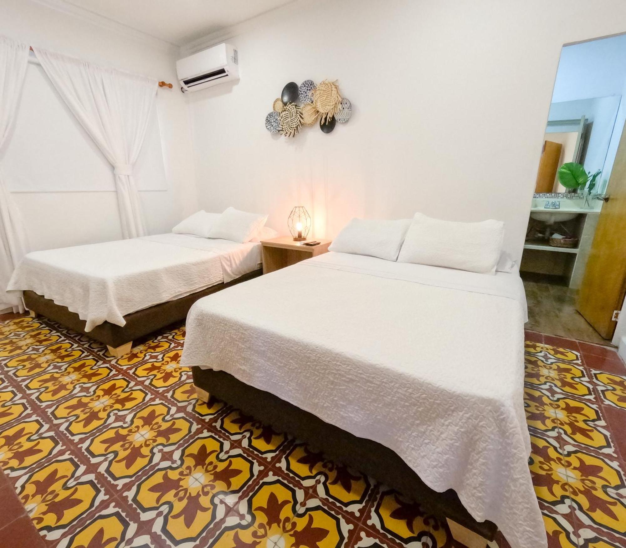 Puesta Del Sol Guest House ซานอันเดรส ภายนอก รูปภาพ