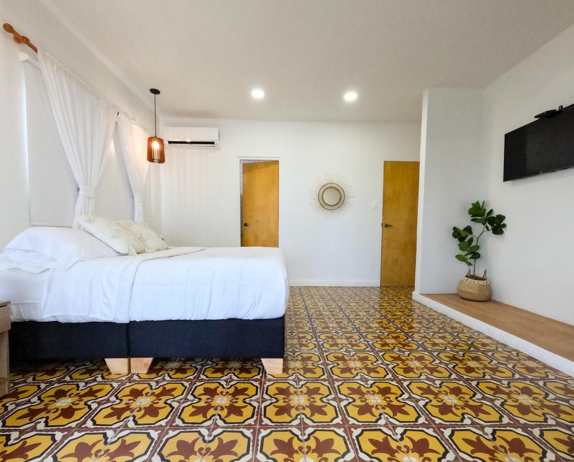 Puesta Del Sol Guest House ซานอันเดรส ภายนอก รูปภาพ