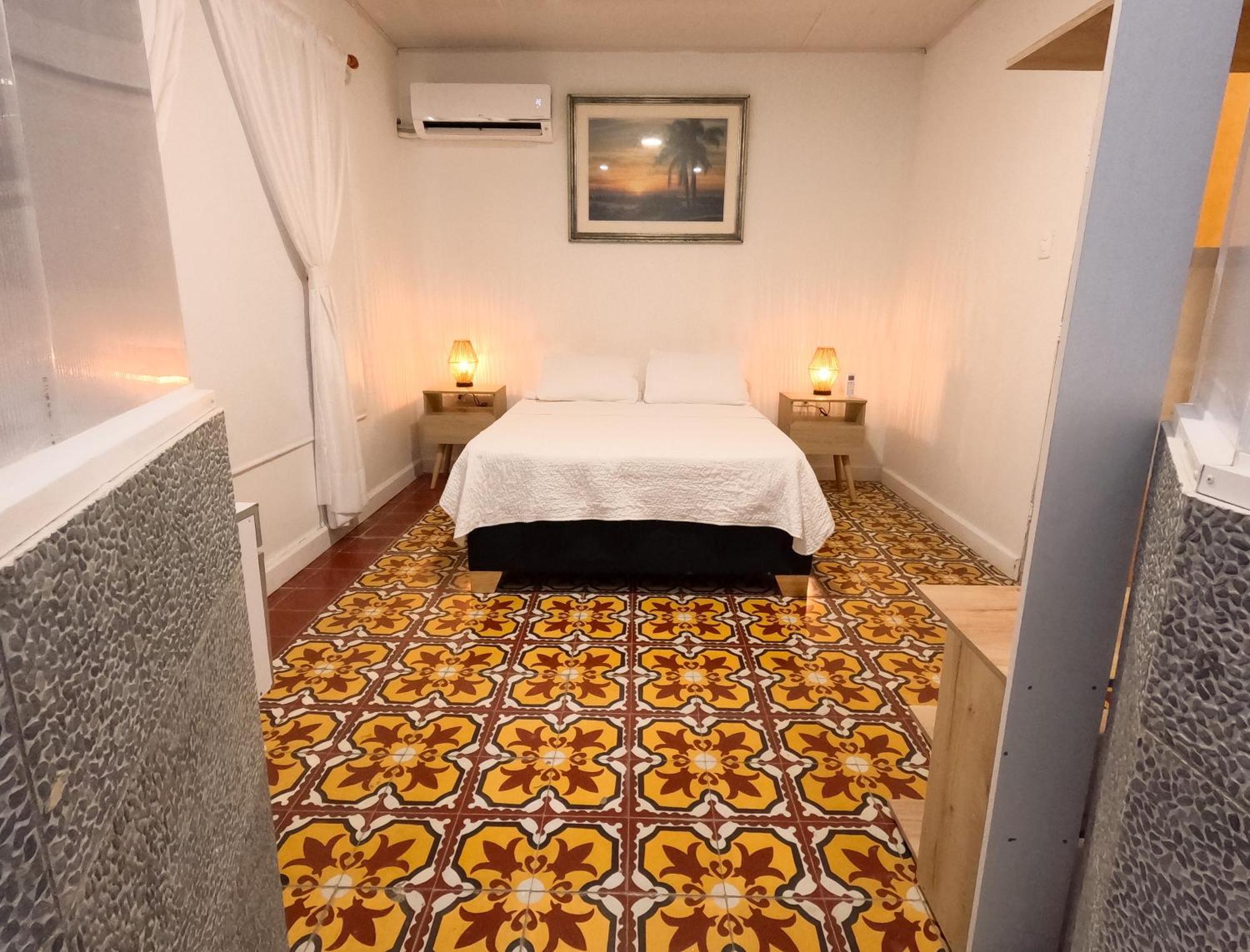 Puesta Del Sol Guest House ซานอันเดรส ภายนอก รูปภาพ