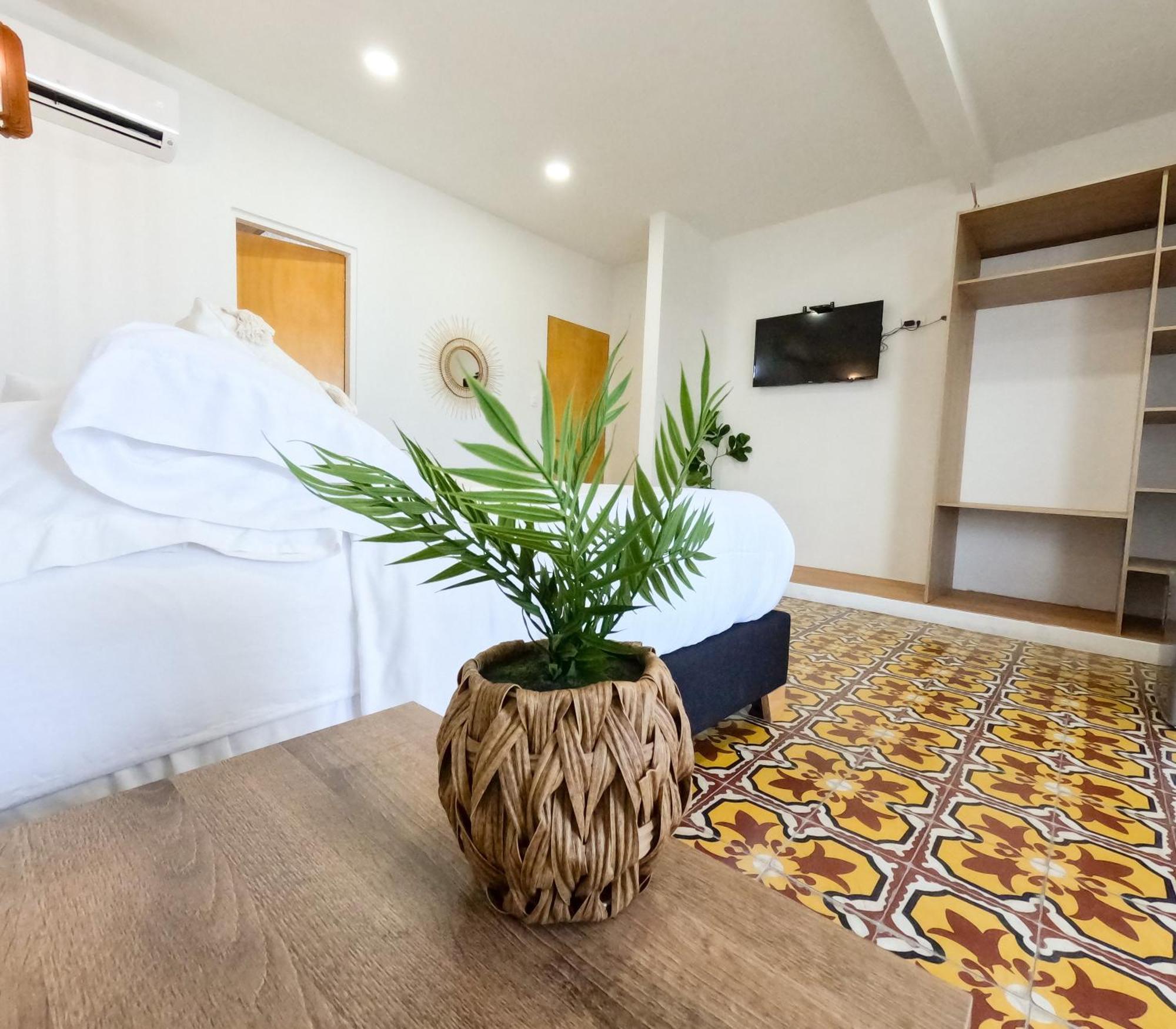 Puesta Del Sol Guest House ซานอันเดรส ภายนอก รูปภาพ